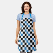 Blue Black White Checkered Pattern Design  エプロン (着用した状態)