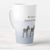 Blue Black Zebras Be Your Own Kind of Beautiful カフェラテマグ (左アングル)