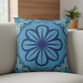 Blue Boho Throw Pillow with Large Flower Design クッション