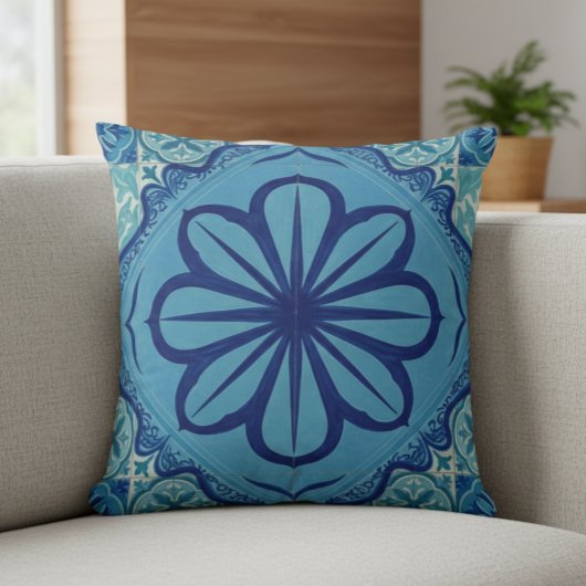 Blue Boho Throw Pillow with Large Flower Design クッション