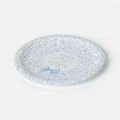 Blue Bow Chinoiserie Wildflowers Baby Shower  ペーパープレート (アングル)