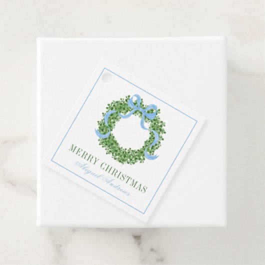 Blue Bow Christmas Boxwood Wreath フェイバータグ (インサイチュ)