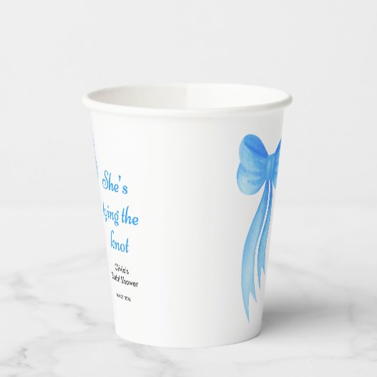 Blue Bow She's Tying the Knot Bridal Shower  紙コップ (左)