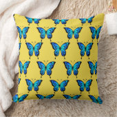 Blue Butterflys by storeman. クッション (ブランケット)
