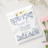 Blue Chinoiserie Vintage Floral Baptism Dessert フェイバーバッグ (封をした状態)