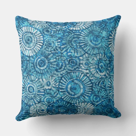 blue circle batik pattern クッション (裏面)