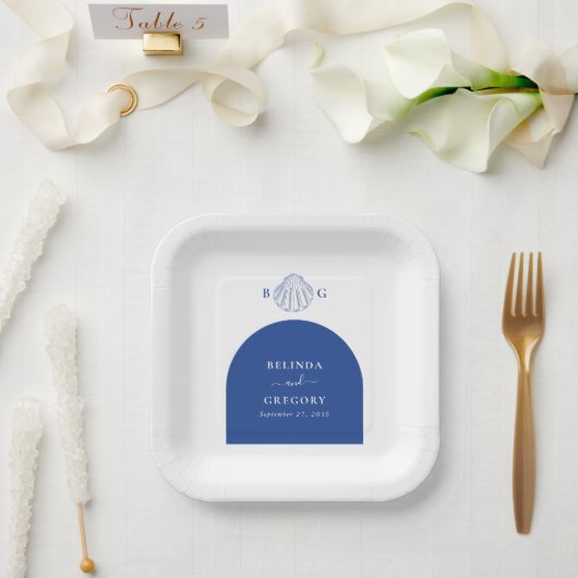 Blue Clam Seashells Coastal Seaside Beach Wedding ペーパープレート (ウェディング)