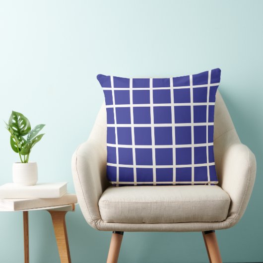 blue coloured square pattern with white borders クッション (椅子)