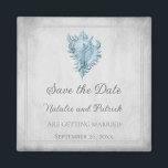 Blue Conch Shell日付マグネットの保存 マグネット<br><div class="desc">とエレガントSaveグレーの背景に対してヴィンテージコンチシェルを備えたDateマグランジグネット。このデザインはユニークを発表する際のモダン選択結婚である。簡単カスタマイズの詳細結婚に。クリックパーソナカスタマイズリゼーションのオプションを見つけるための「It」。</div>