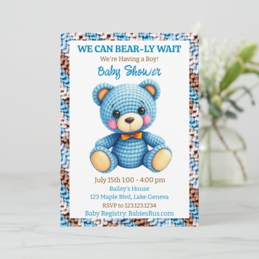 Blue Crocheted Teddy Bear Boy's Baby Shower 招待状 (スタンド正面)
