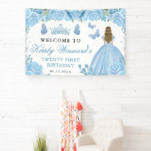 Blue Dress Blonde Haired Princess Floral Birthday 横断幕 (インサイチュ)