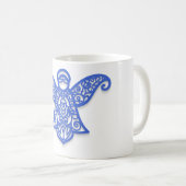 Blue Filigree Angel Silhouette Ornate Lace コーヒーマグカップ (正面右)