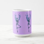 Blue Flames Ballerina Dancing Skeleton Art Purple コーヒーマグカップ (中央)