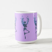 Blue Flames Ballerina Dancing Skeleton Art Purple コーヒーマグカップ (正面右)