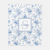 Blue Floral French Toile Monogram Name  フリースブランケット (正面)