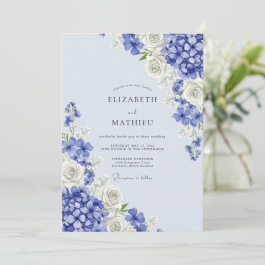 Blue Floral Hydrangea Romance Wedding 招待状 (スタンド正面)
