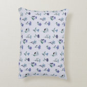 Blue Floral Pattern Pillow Elegant Botanical Decor アクセントクッション (裏面(縦))
