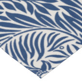 blue floral pattern with diverse leaves & blossoms テーブルクロス (アングル)