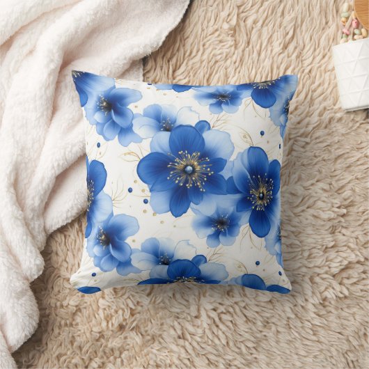 Blue Floral Pattern with Gold Accents クッション (ブランケット)