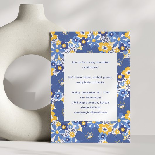 Blue Floral Simple Festive Family Hanukkah Party 招待状