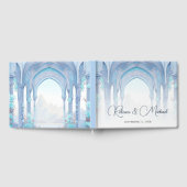 Blue Floral Vintage Fairytale Wedding ゲストブック (全面)