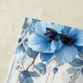 Blue Flowers and Pearls Beach Towel ビーチタオル (インサイチュ)