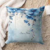 Blue Flowers and Pearls Throw Pillow クッション (ブランケット)