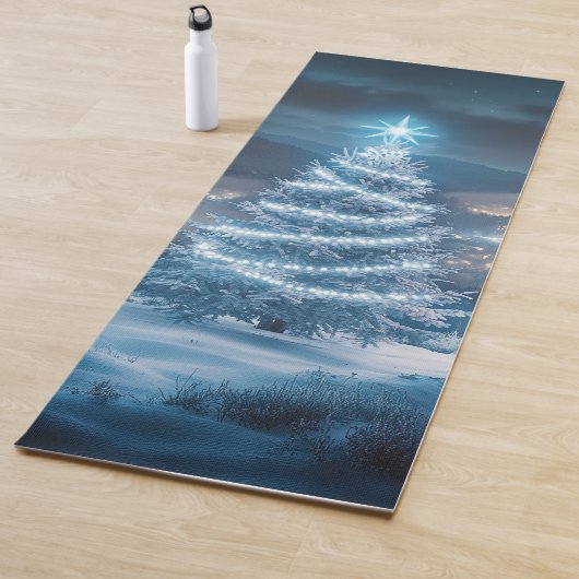 Blue Glowing Winter Night Christmas Tree ヨガマット (インサイチュ)