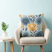 Blue & Gold Floral Throw Pillow クッション (椅子)