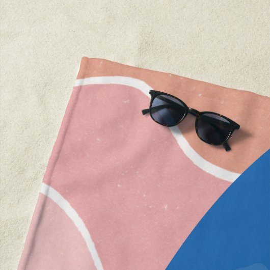 Blue Hawaii Surfboard on Pastel Waves ビーチタオル (インサイチュ)