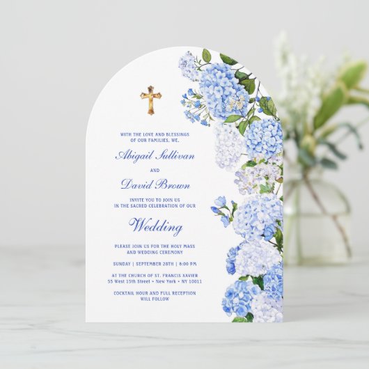Blue Hydrangea Arch Religious Wedding 招待状 (スタンド正面)
