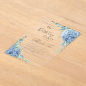 Blue Hydrangea Floral Elegant 50th Birthday アクリル招待状 (レイダウン)