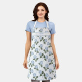 Blue Hydrangea Flowers Watercolor Apron エプロン (着用した状態)