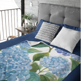 Blue Hydrangea Watercolor Floral Coastal フリースブランケット