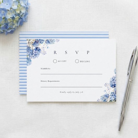 Blue Hydrangea Watercolor Floral Wedding 出欠カード
