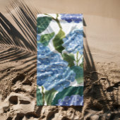 Blue Hydrangeas | Beautiful Floral Bush ビーチタオル