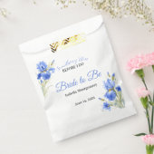 Blue Iris Bride to Be Something Blue Bridal Shower フェイバーバッグ (封をした状態)