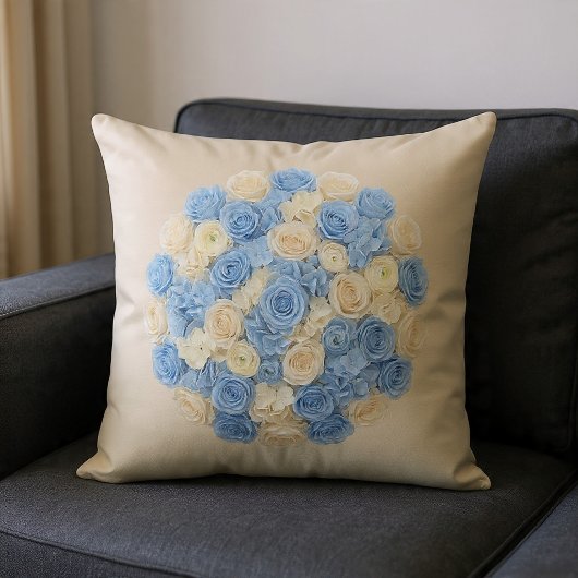 Blue & Ivory Floral クッション