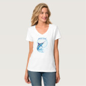 Blue Marlin Jumping out of Ocean Tシャツ (正面フル)