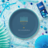 Blue Menorah Hanukkah Celebration Personalized  ペーパープレート (パーティー)