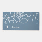 Blue Modern Elegant Wildflower Monogram Name デスクマット (正面)