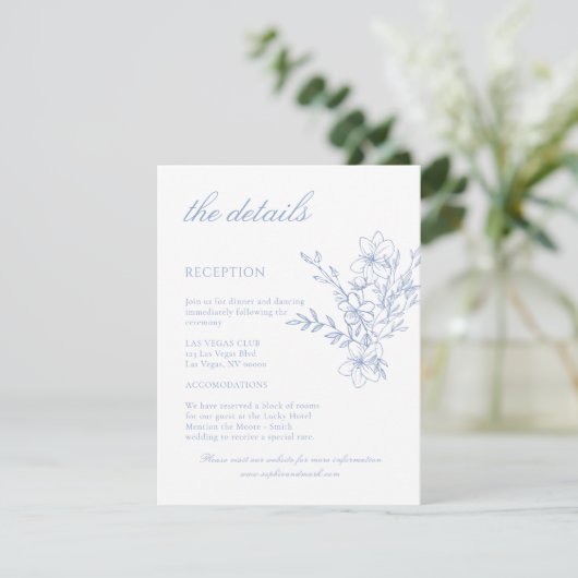 Blue Monogrammed Crest Floral Wedding Details  エンクロージャーカード (スタンド正面)