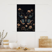 Blue Moth Botanical Print, Dark Academia Wall Art ポスター (キッチン)