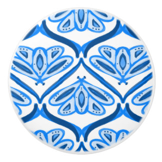 Blue Moth Butterfly Watercolor Looks White Pretty  セラミックノブ