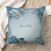 Blue Ornate Floral Throw Pillow クッション (ブランケット)