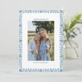 Blue Painted Folk Floral Border Christmas Photo シーズンカード (スタンド正面)