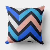 Blue Pink Chevron Geometric Pattern クッション (正面)