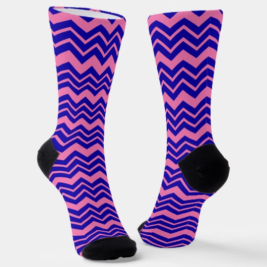 Blue Pink Chevron Zigzag Design  ソックス (傾斜あり)