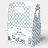 Blue Race Car First Lap Around the Track Birthday フェイバーボックス (オープン)