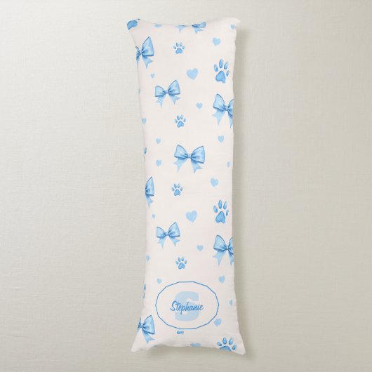 Blue Ribbon, Heart & Paw Print Pattern on White ボディピロー (正面縦)